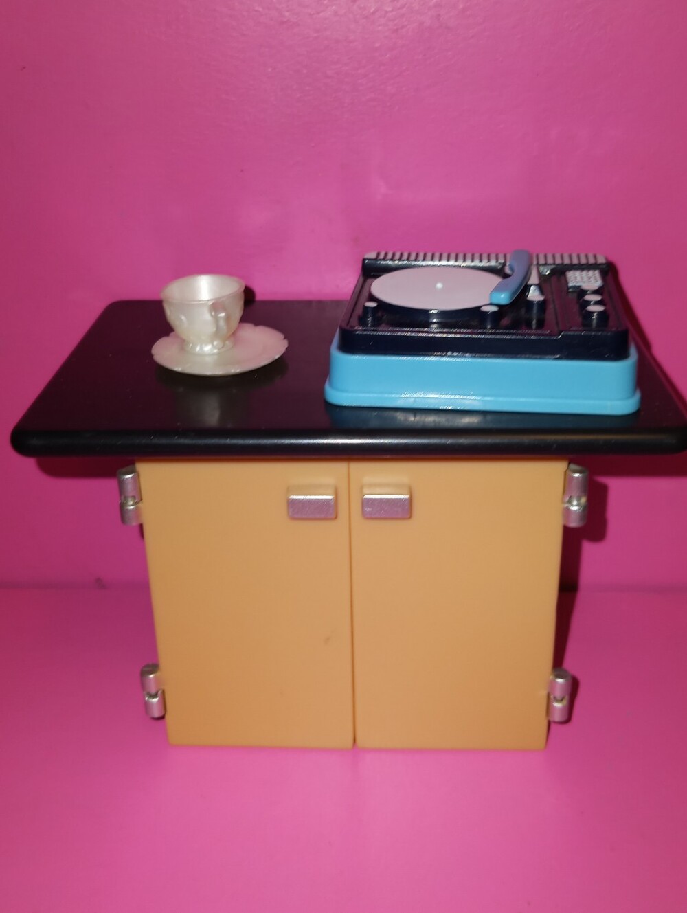 Barbie doll size table, record player & Cup